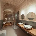 Endea & Lounge Bed and Breakfast 4*