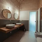 Endea & Lounge