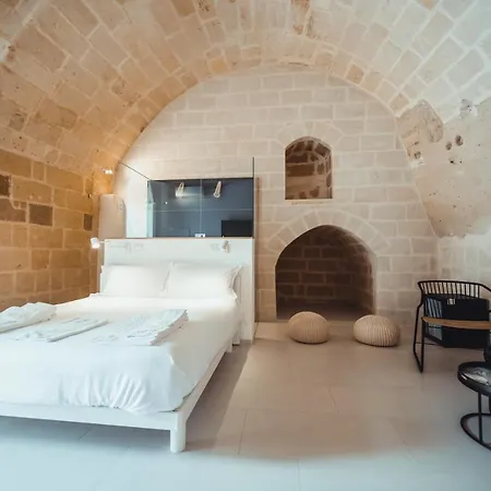 Endea & Lounge Bed & Breakfast 4*