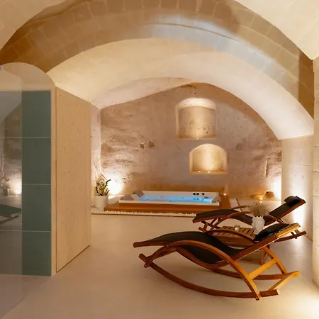 Endea & Lounge 4*