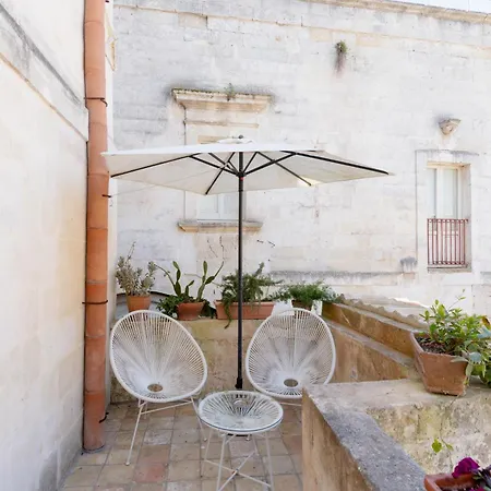 住宿加早餐酒店 Endea & Lounge 马泰拉