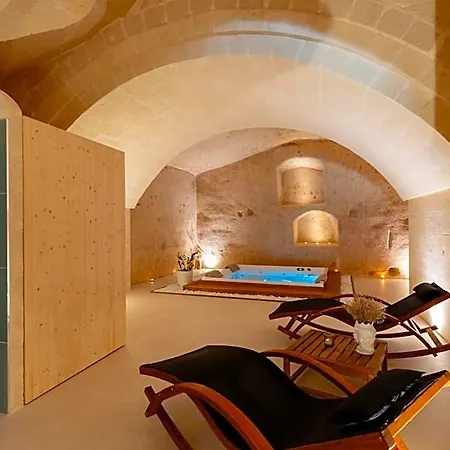 Endea & Lounge 4*