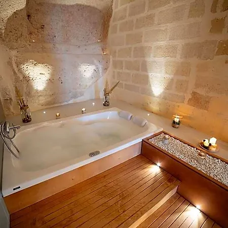 Endea & Lounge 4*