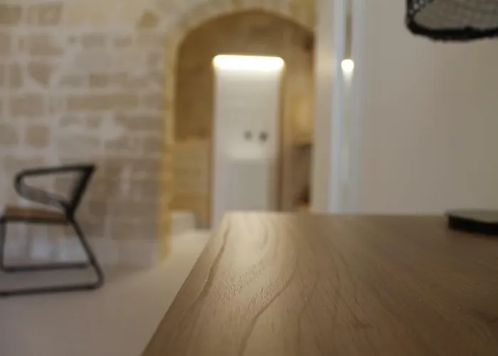 Endea & Lounge 4* Matera